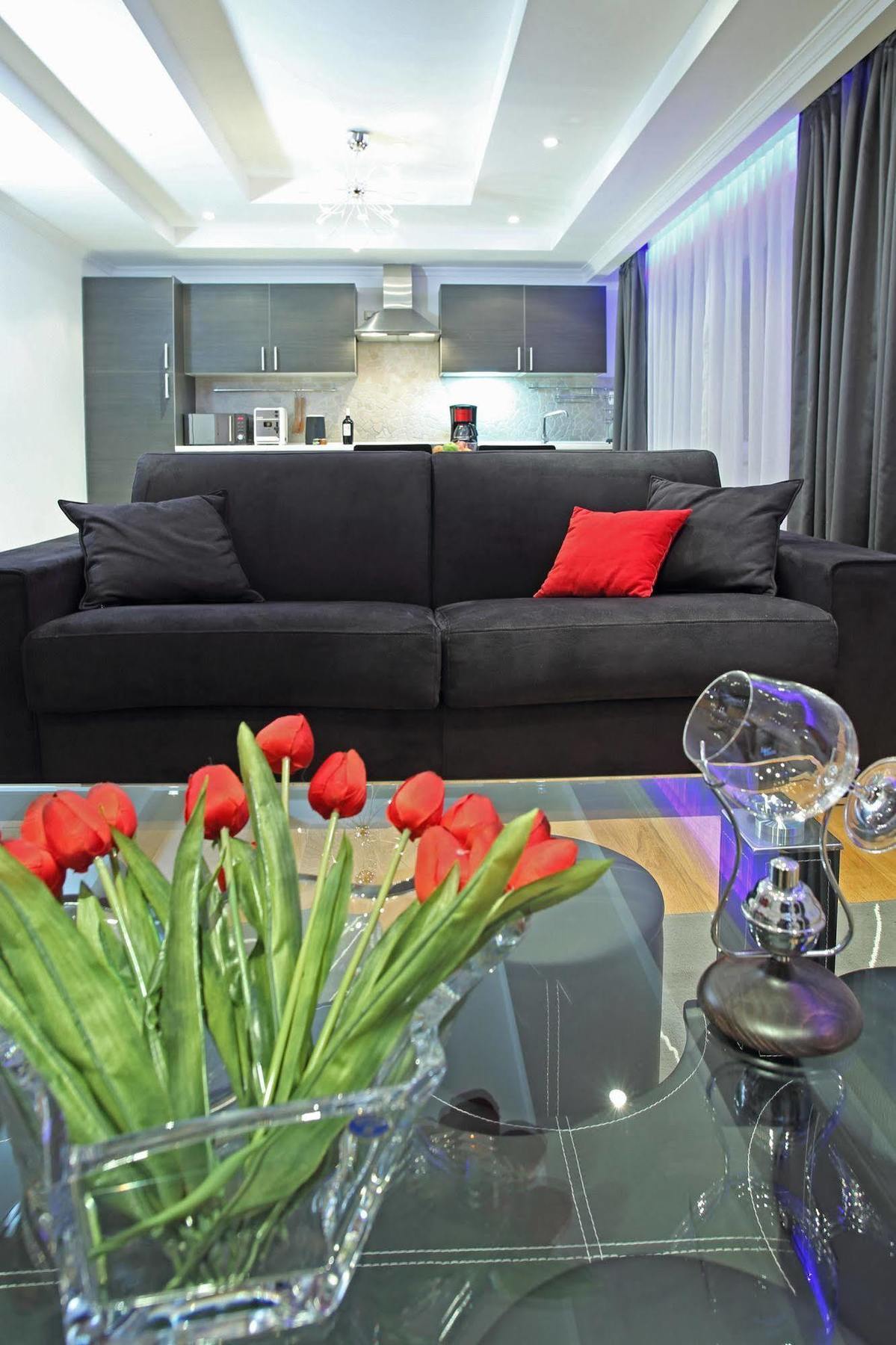 The Queen Luxury Apartments - Villa Giada 룩셈부르크 외부 사진